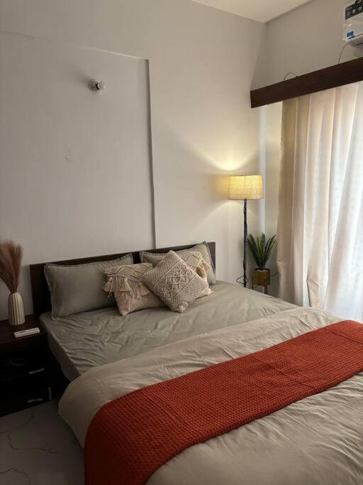 Modern 1Bhk Suite-Stay Near Expo Greater Noida Exterior foto